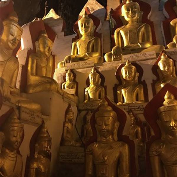 Myanmar | Grotte a Pindaya |