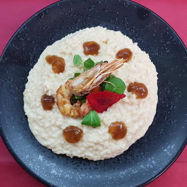 Risotto ai gamberi con gocce di caffè