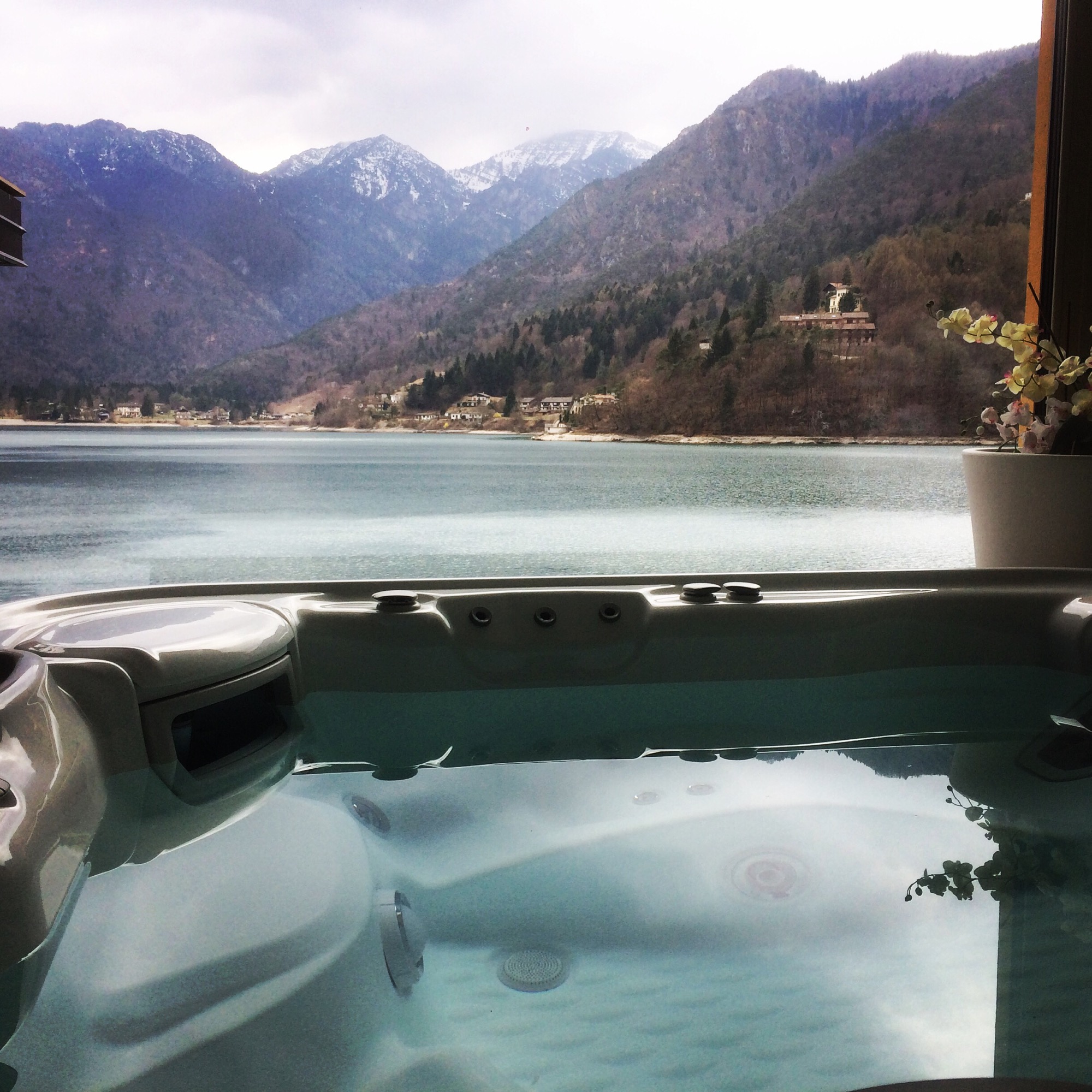 speciale maggio - Wellness Hotel Mezzolago