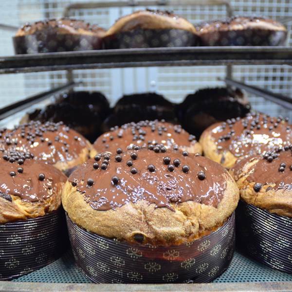 Panettoni Marroni e Cioccolato con glassatura al Cioccolato Fondente. 🌰🍫