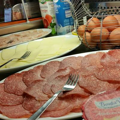 Buona colazione all'Hotel Vittoria di Riva del Garda