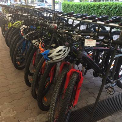 Gruppe aus Stuttgart - Fahrradverleih Gardasee - Bike rent Torbole - Fahrradverleih Torbole