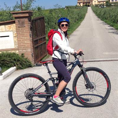 E-Full nelle Marche - Fahrradverleih Gardasee - Mountainbike am Gardasee - Bike rent