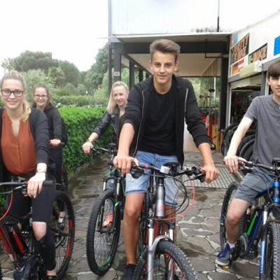 E. Bike  Rheinland pfalz super junge fahrrad verleih gardasee