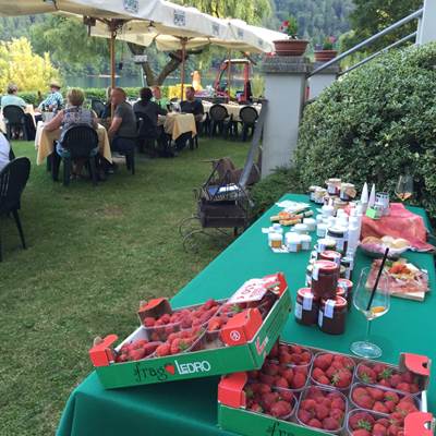 Gallery - Pranzi e cene | Hotel Lido Ledro | cena contadina