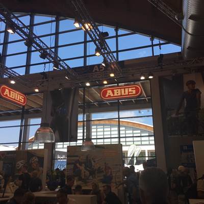 abus euro BIKE - fahrradverleih gardasee - MANDELLI BIKE presente - BIKE rent - BIKE ausverkauf