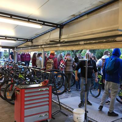 moutainbike group - BIKE rent - fahrradverleih gardasee - noleggio biciclette - ausverkauf