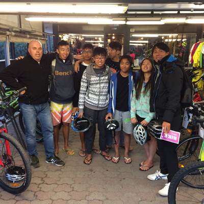 Hong Kong athletes mandelli bike rent torbole