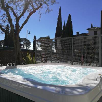 Nuova minipiscina idromassaggio Jacuzzi