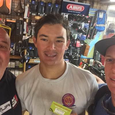 Hugo and Dan from australia and canada torbole bike shop rent a bike
