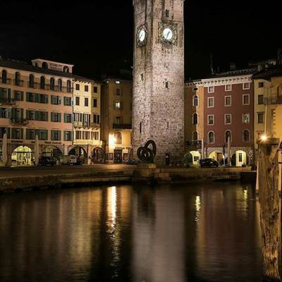 Riva by night