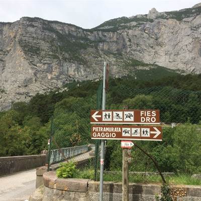 torbole valle del sarca trentino  lago di garda bici elettriche  e-bike