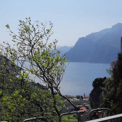 balconcino sul lago