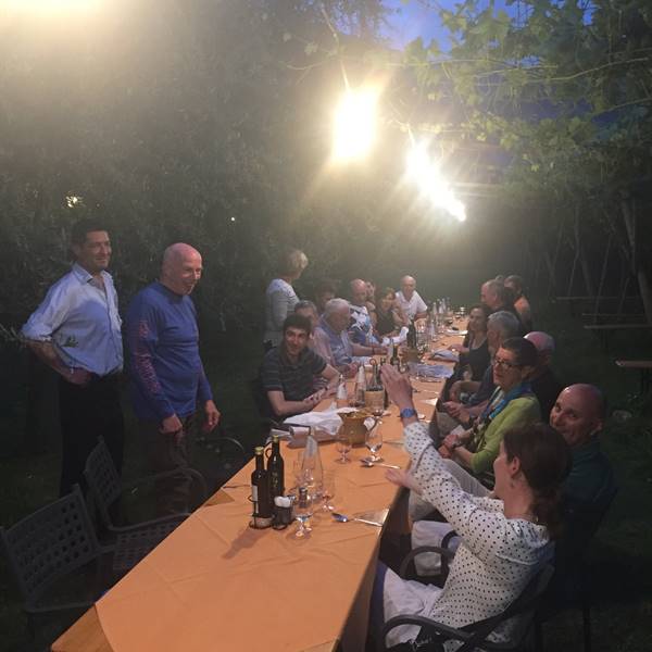 cena in vigna per gli Americani