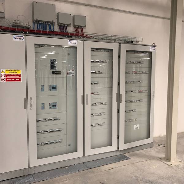 Impianti elettrici - QUADRO ELETTRICO