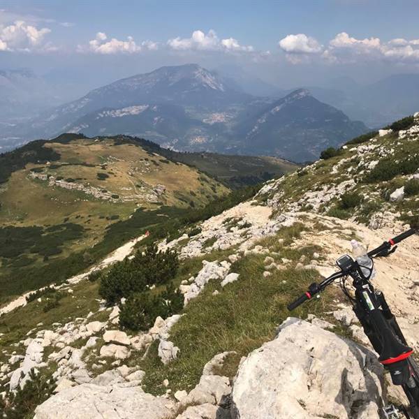 monte baldo lake garda  rent a e-bike  fahrradverleih gardasee  torbole bike shop