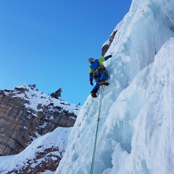 Ice climbing val Gardena