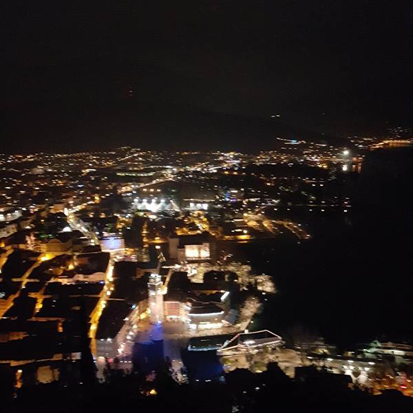 Riva by night: vista dal Bastione