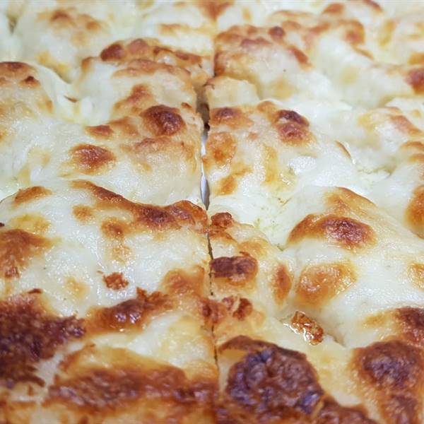 PIZZE & FOCACCE - Focaccia al formaggio