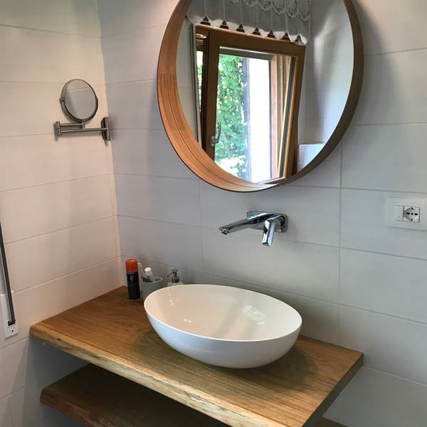 Gallery | Ledro Service Tour | bagno