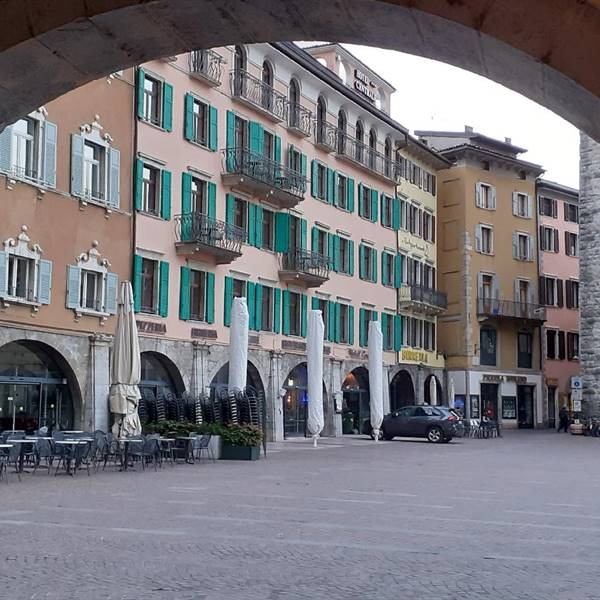 piazza 3 novembre