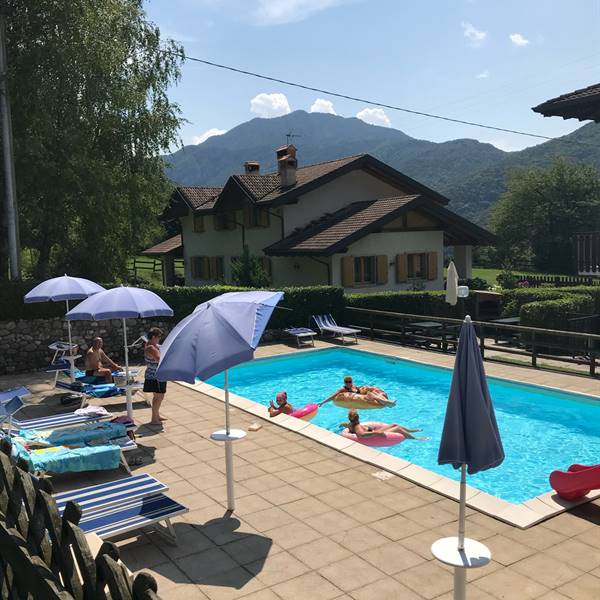 Gallery | Ledro Service Tour | piscina