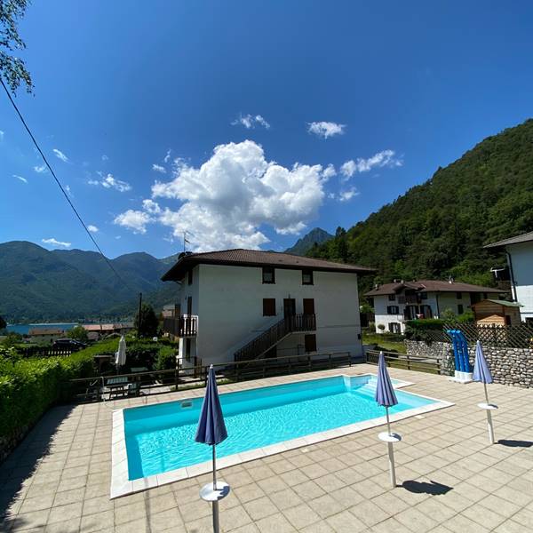 Gallery | Ledro Service Tour | piscina