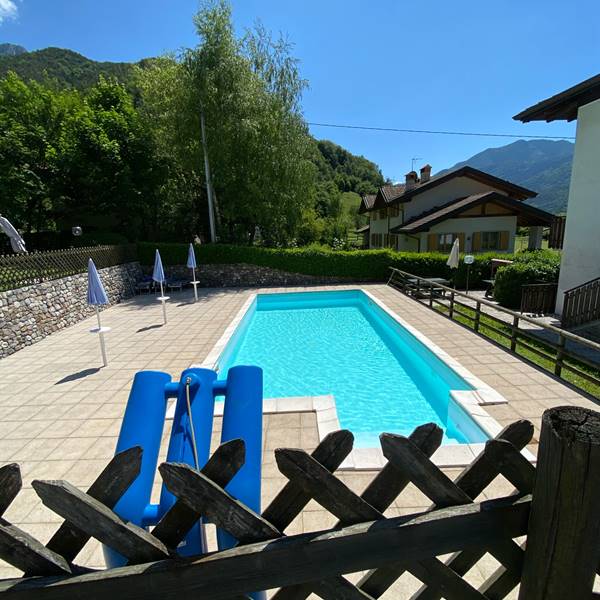 Gallery | Ledro Service Tour | piscina