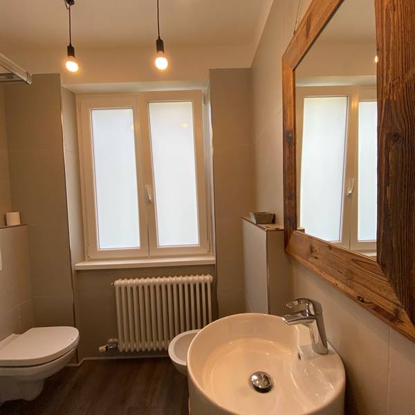 Gallery | Ledro Service Tour | bagno