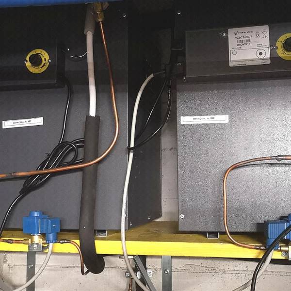 Realizzazioni | Tecnodrink srl | VASCHE DI REFRIGERAZIONE CONTROLLATE DA SISTEMA FRIGORIFERO CENTRALIZZATO
