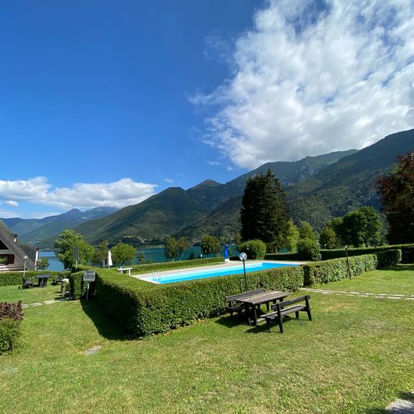 Gallery | Ledro Service Tour | piscina