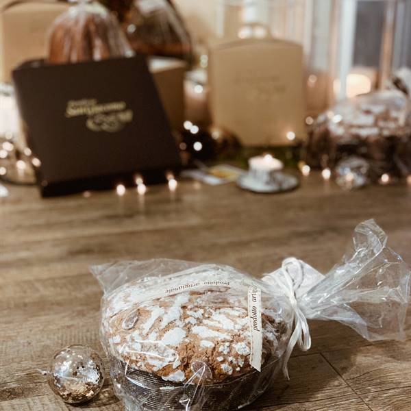 DOLCI - Panettone classico glassato alle mandorle - 750gr e 500gr