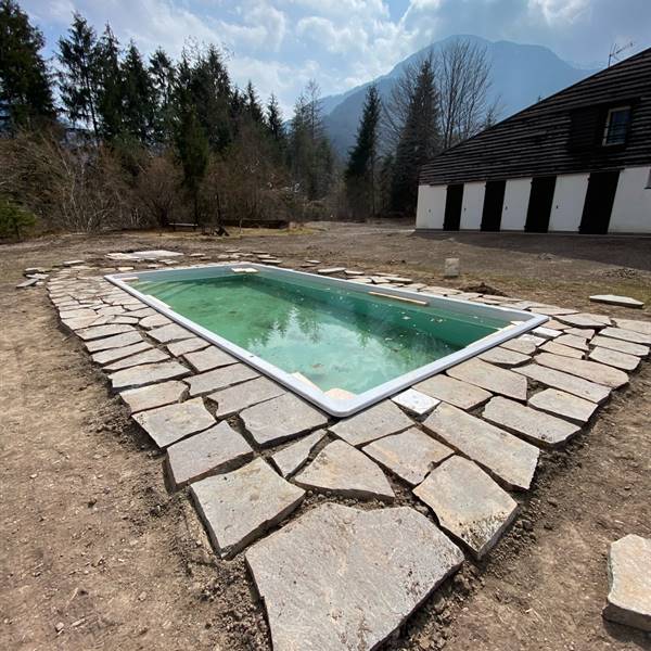 Gallery | Ledro Service Tour | piscina work in progress