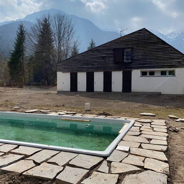 Gallery | Ledro Service Tour | villa Nini | piscina work in progress