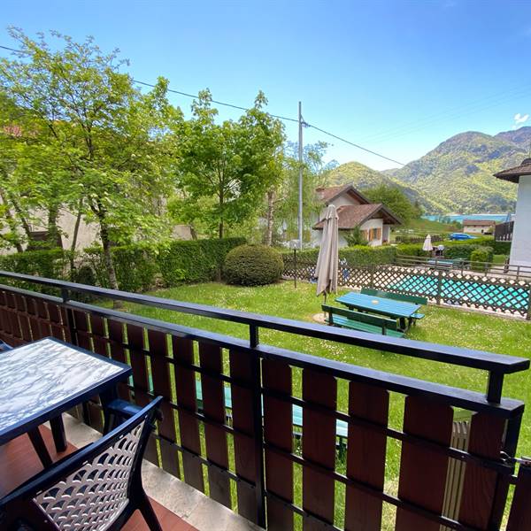 ledro service tour Gallery | Ledro Service Tour | Casa Dromae | giardino