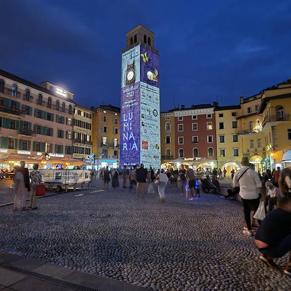 la Torre Apponale  notte di fiaba