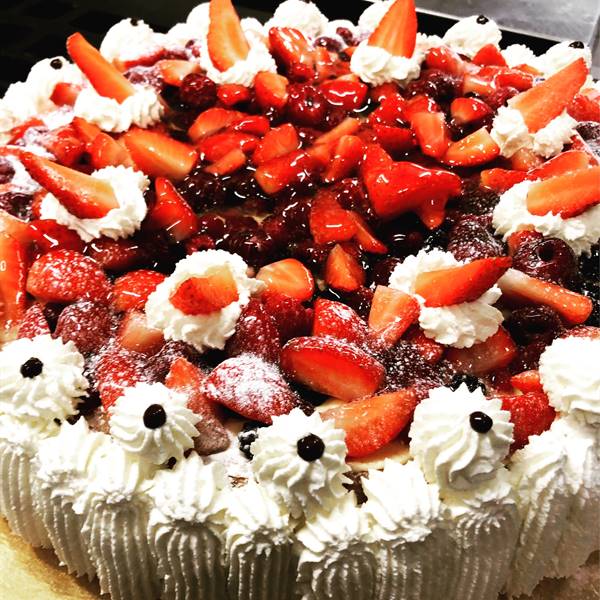 torta morbida alla frutta