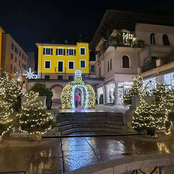 piazza delle erbe Riva del garda