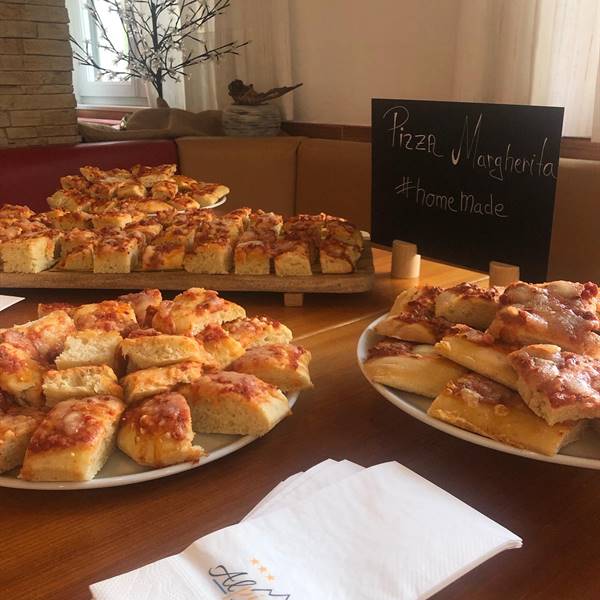 Gallery | Albergo Pieve | Pizza HomeMade sempre su richiesta 😋 assolutamente da provare ‼️