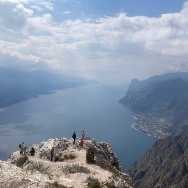 NOLEGGIA LA TUA BICI SUL LAGO DI GARDA