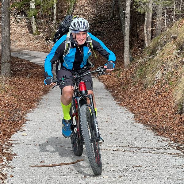 NOLEGGIA LA TUA BICI SUL LAGO DI GARDA