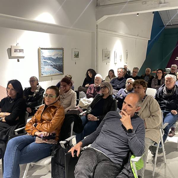 Incontro col direttore del MAG -