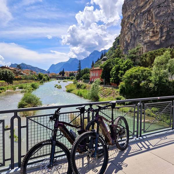LAKE GARDA RENTAL CENTER