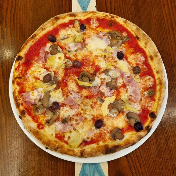 Pizza Capricciosa