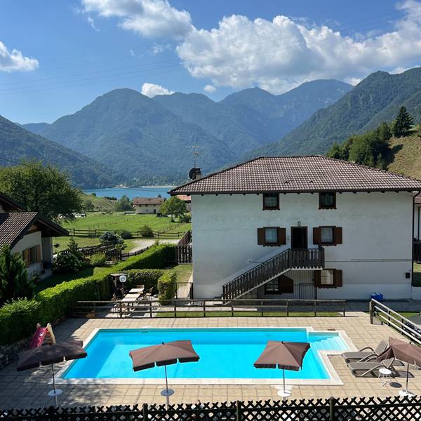 Gallery | Ledro Service Tour | Piscina