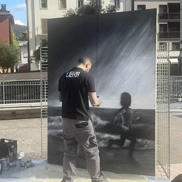 Seconda edizione - Rassegna di alcune immagini scattate durante la tre giorni scorso, da venerdì 11 a domenica 13 ottobre 2024. Libra, lo street artist