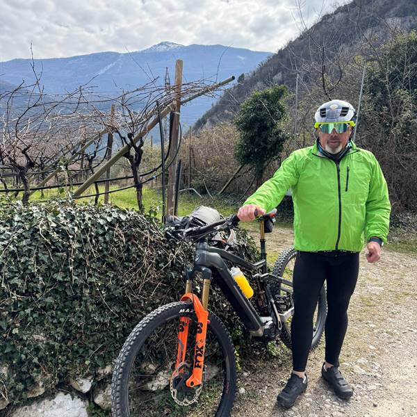 e-bike rental center Torbole