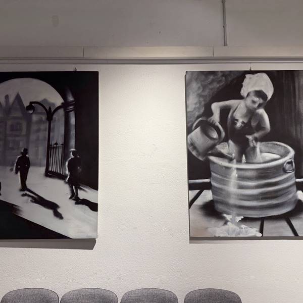 Tiziano Tonoli in arte Libra - Nato a Rovereto nel 1983 ha un suo sito web (libra83.jimdofree.com) nel quale si racconta e raccoglie gli articoli che parlano di  lui. Ha realizzato un murales nel sottopasso di Gardolo, ha esposto le sue opere al Casinò di Arco, ha vinto il contest “Willamix” per aver abbellito i muri del centro sportivo di Villazzano. Dice di lui la dott.ssa Monia di Mauro, storica dell’Arte e curatrice della mostra:
