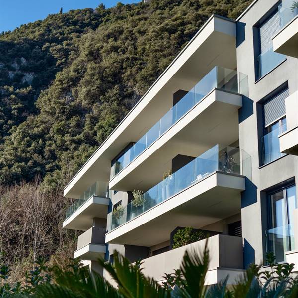 RIVA - ATTICO DI DESIGN VISTA LAGO