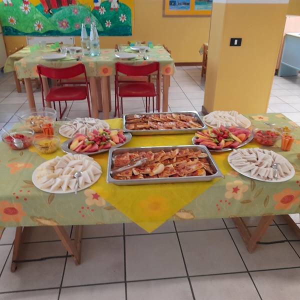il buffet  festa dei grandi